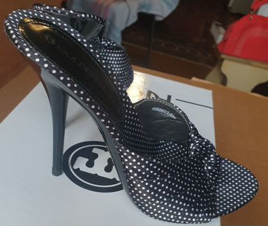 Босоножки Golden Party 35 Черные в белый горошек