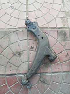 Рычаг подвески передний правый Citroen Xsara