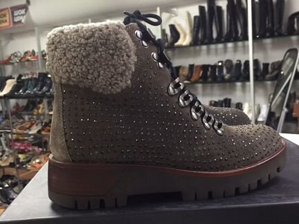 Ботинки зимние женские 36р