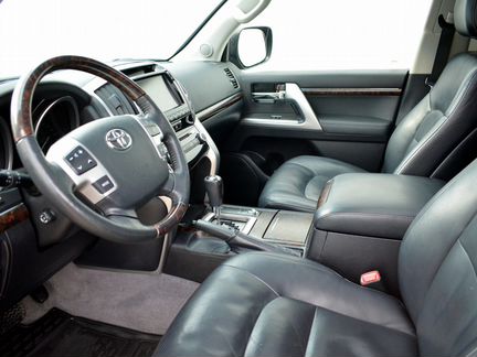 Toyota Land Cruiser 4.6 AT, 2015, 77 521 км