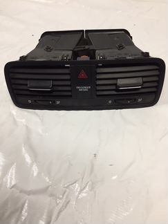 Воздуховод центральный Шкода Йети Skoda Yeti