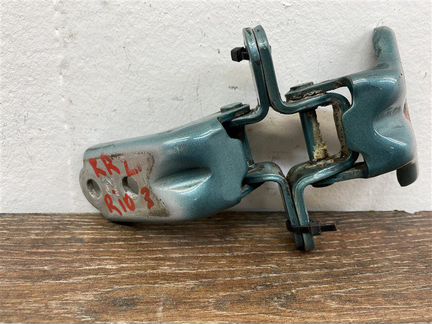 Петли двери задние левые Kia Rio 3 2011-2017