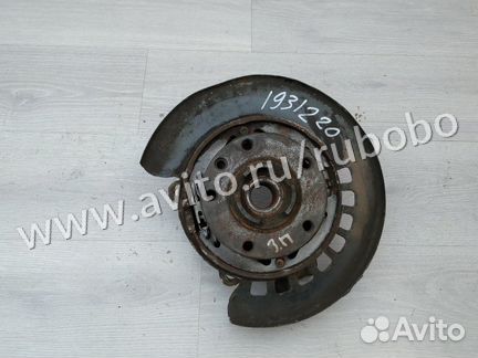 Кулак задний правый 7L0505436B Porsche Cayenne 955