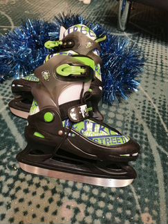 Хоккейные коньки