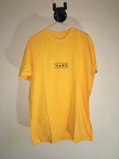 Футболка Vans