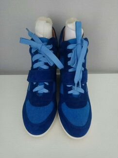 Женская обувь