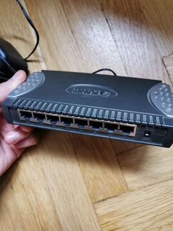 Коммутатор Planet 100 мбит/сек