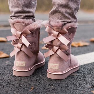 UGG Bailey bow II