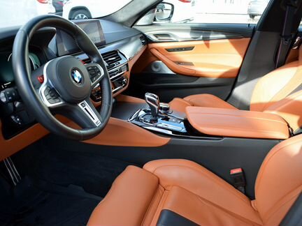 BMW M5 4.4 AT, 2019, 10 709 км