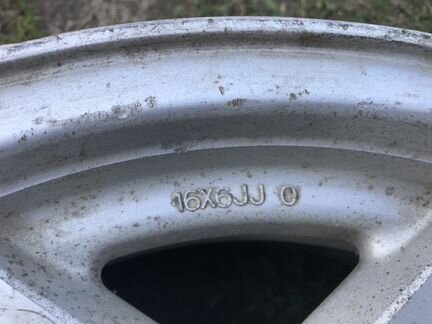 Тойота новый и бу диск 16 радиуса оригинал