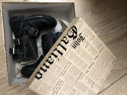 Детские зимние сапожки John Galliano