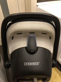 Maxi-Cosi Pebble + база