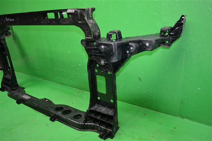 Панель передняя (телевизор ) Hyundai Tucson 3