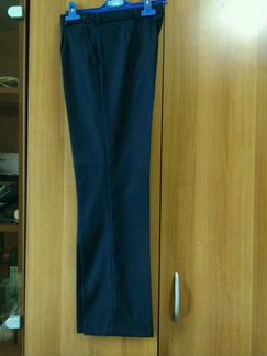 Школьный костюм 152 см