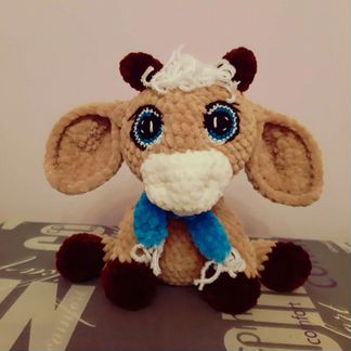 Бычки. Игрушки из плюшвой пряжи