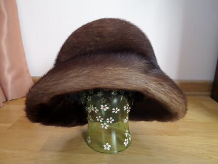 Шапка (шляпка) из норки 56 размер