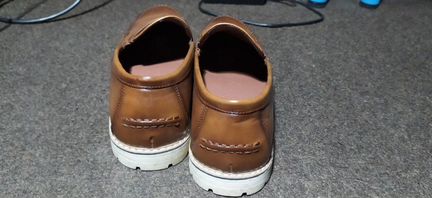 Мокасины темно-бежевого цвета 