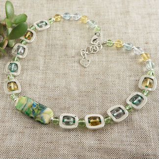 Колье Краски лета (авторский лэмпворк, стекло)