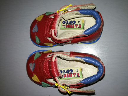 Детские кожаные туфли для девочек