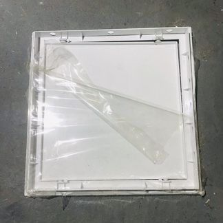 Ревизионный люк, регулир.вентиляционные жалюзи