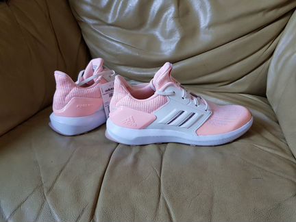 Adidas кроссовки новые детские 37 р