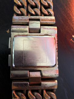 Часы guess