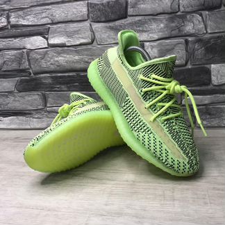 Кроссовки adidas