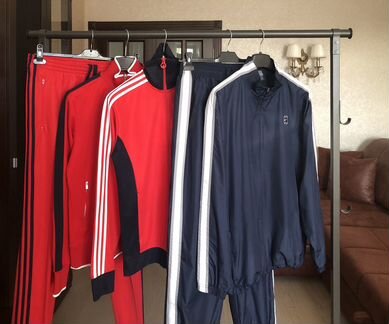 Спортивные костюмы р.L (разгружаю гардероб)