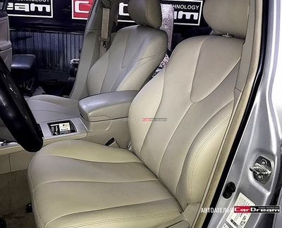 Кожаные сиденья Toyota Camry v 40
