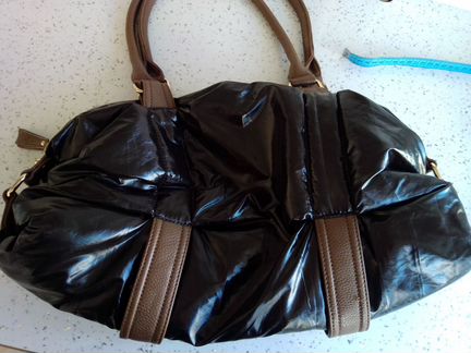 Отличная сумка на длинных ручках - новая