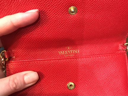 Маленькая сумочка Valentino