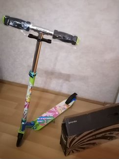 Красивый самокат для девочки