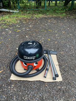 Пылесос профессиональный Numatic Henri HVR 200 A