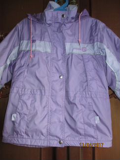 Легкая куртка на флисовой подкладке 122 р