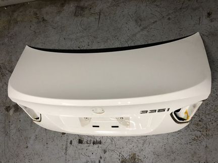 Крышка багажника BMW E90 В идеале 300 цвет