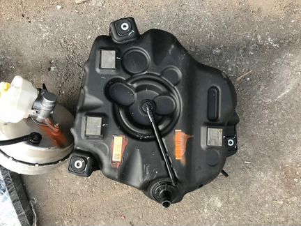 Бачок мочевины BMW G11 G12