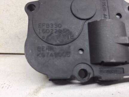 Моторчик заслонки отопителя Audi Q5 3.2 FSI 2010