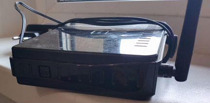 Роутер D-link dir-320