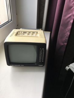 Телевизор Электроника 409-А, б/у белый