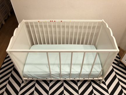 Детская кроватка IKEA хенсвик с орто матрасом