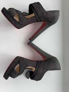 Туфли Christian Louboutin