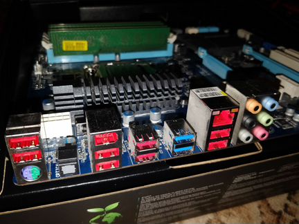 Материнская плата Gigabyte GA-P67X-UD3-B3 rev 1.0