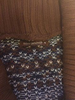 Безрукавка вязаная