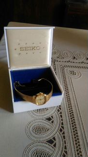 Продам часы новые японские пoзолоченные Seiko