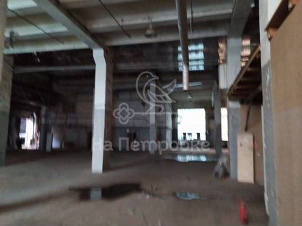 Сдам складское помещение, 1800 м²