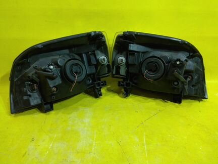 Поворотник правый Nissan X-Trail T30 Т30