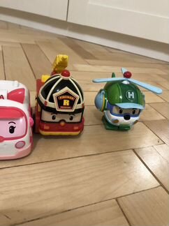 Игрушки из серии Робокар Полли