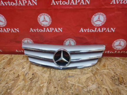 Решетка капота Mercedes W245 A169 W245 turbo
