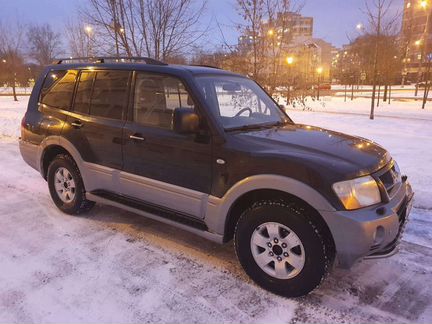 Mitsubishi Pajero 3.2 AT, 2003, 384 500 км